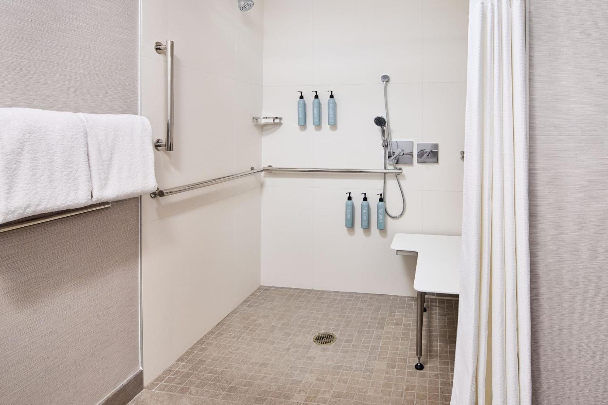 Courtyard By Marriott Fort Collins Kültér fotó